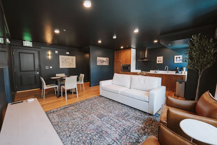 2 Bedroom Loft At Melrose Hotel Kc - Kansas City, MO