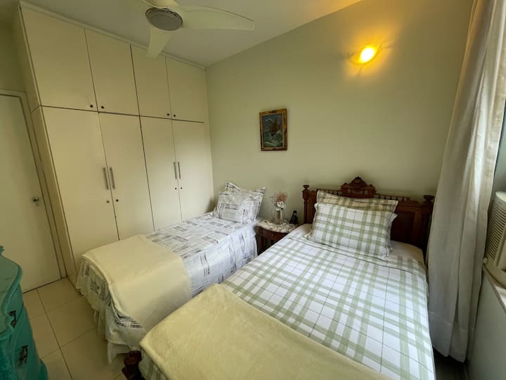 غرفة النوم 1