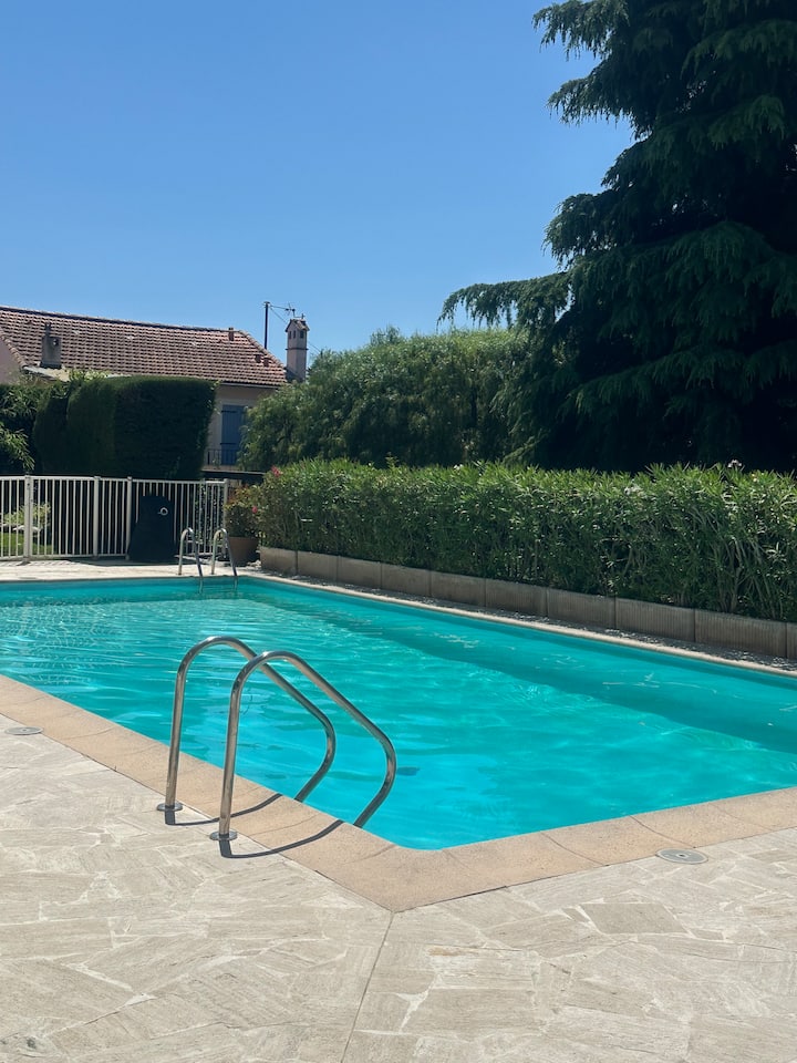 Appartement 2 Pièces Avec Piscine à Cannes - Le Cannet