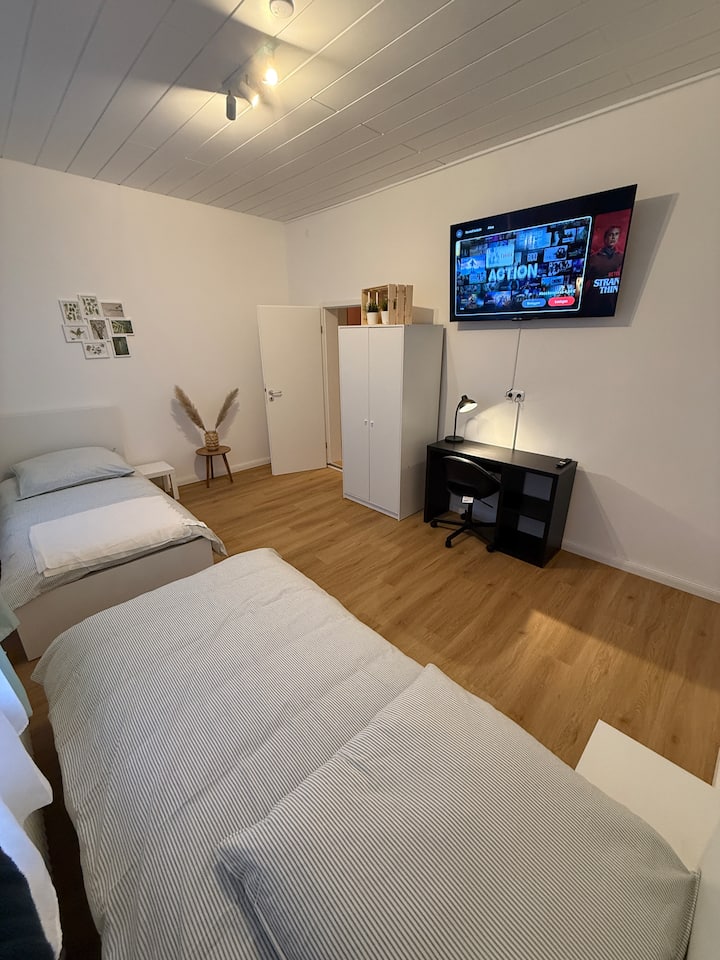 Zentral Gelegenes Apartment Am Hbf Frechen Bm30 - Frechen