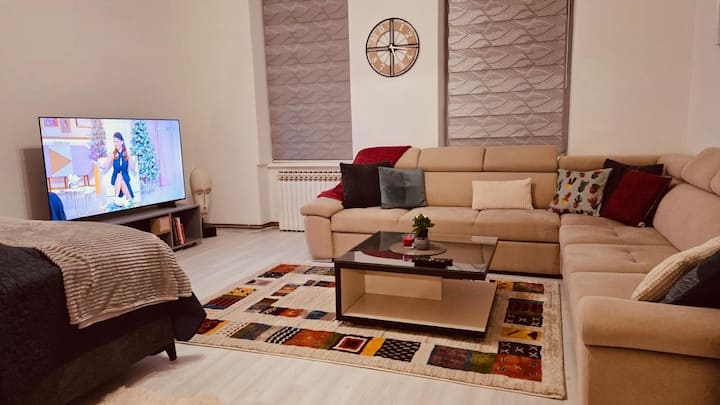 Stylish Apartment In The Heart Of Sarajevo - 사라예보