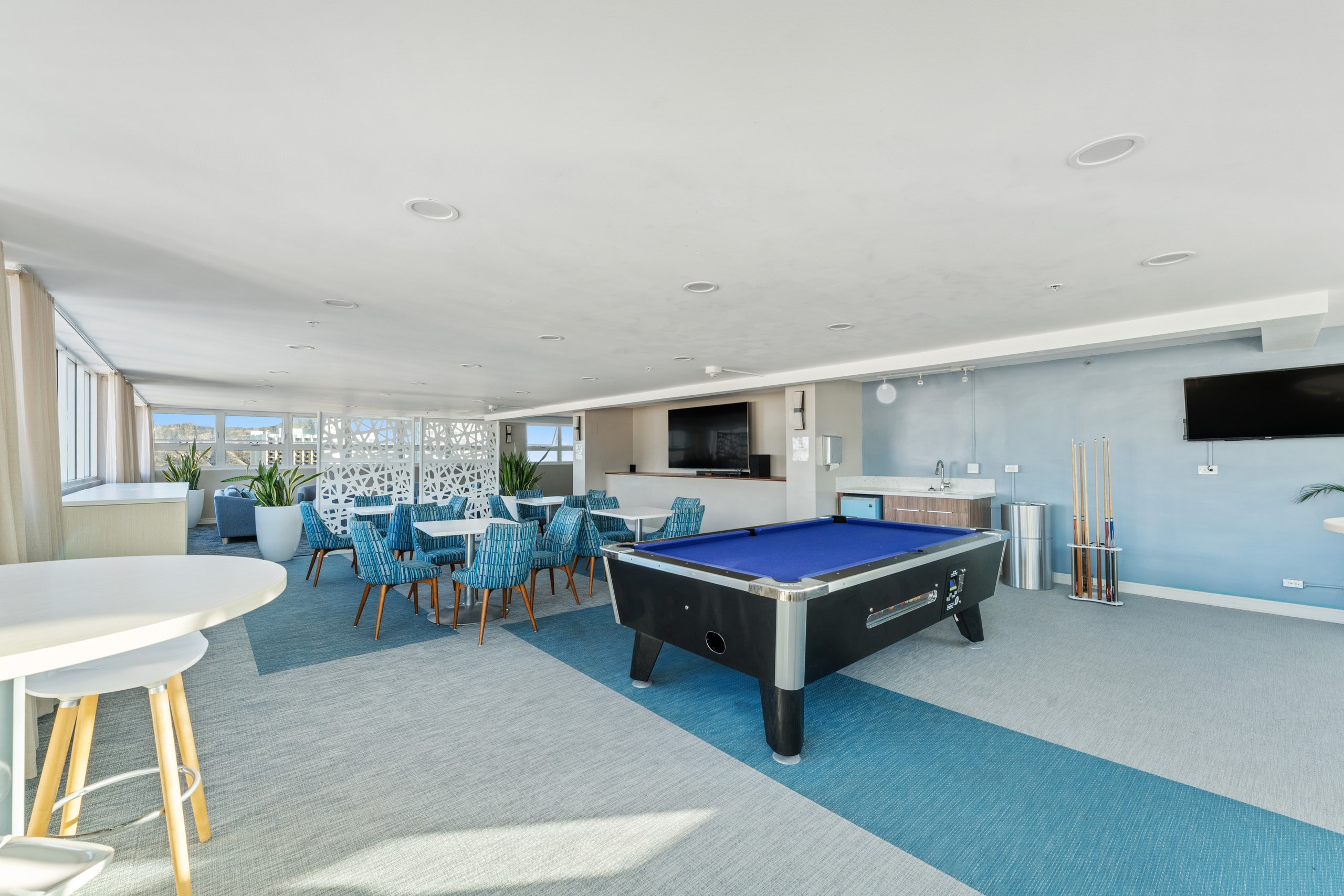 30FL-Fantastic Ocean View 2BR/2BTH-Waikiki Beach! - Image 7