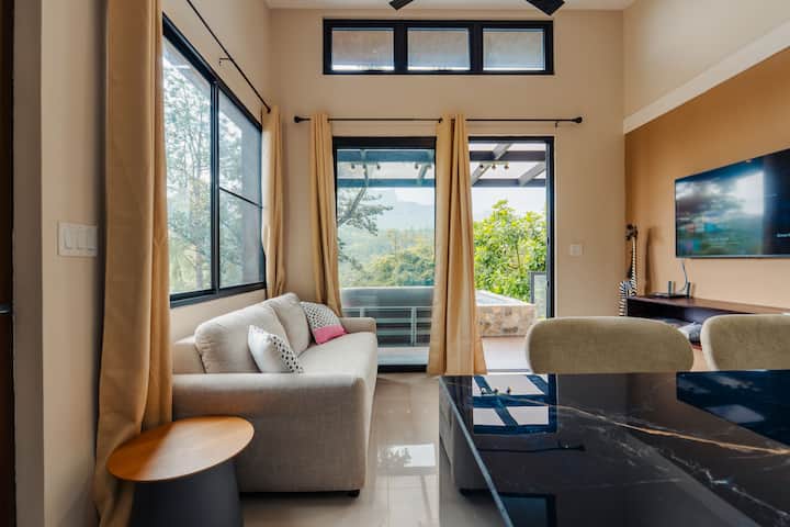 Fobos – Luxury 1-bed Cabin With Heated Pool - Panamá