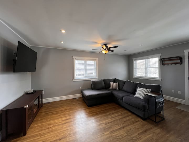 Contractor & Family Friendly Stay- 2br Home Ripley - Kincardine