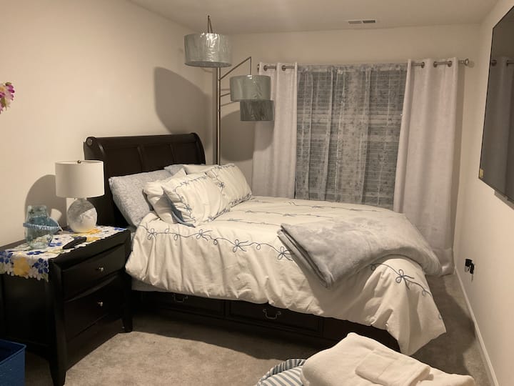 A Quiet Private Home Away From Home. - Hampton, GA
