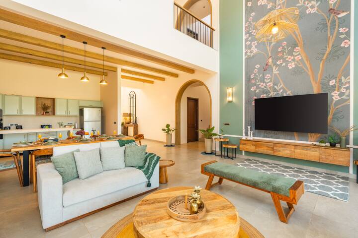Living room image 11