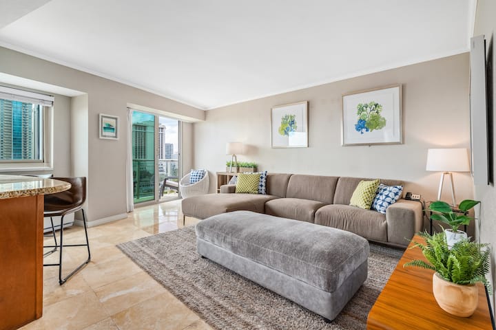 Luana Waikiki | 1 King Bed+1+pool+kithcen+lanai 3x - 호놀룰루