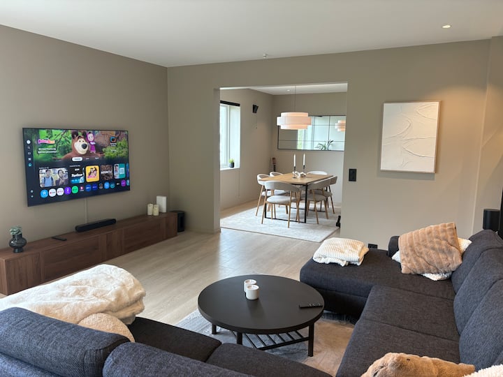 Modern Two Bedroom Apartment In City Center. - Alesund
