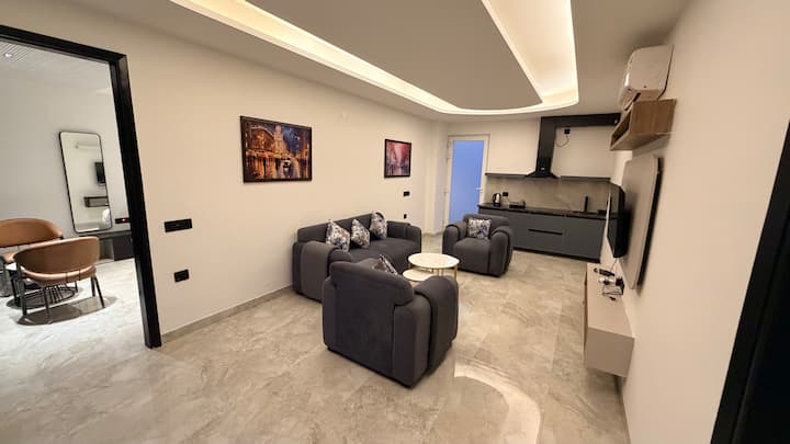 Reebah Grandè - S 2bhk - Gurgaon