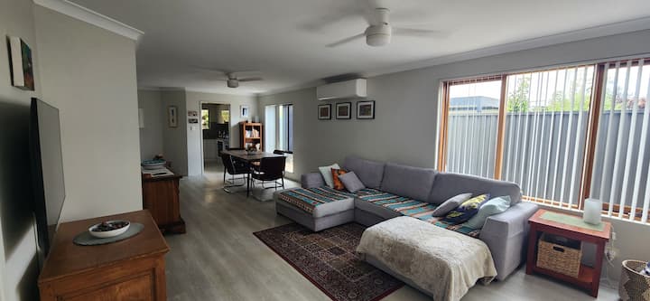 Spacious, Comfortable And Affordable Villa In Como - Mount Pleasant