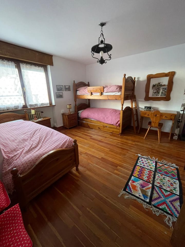 Dhomë gjumi 1