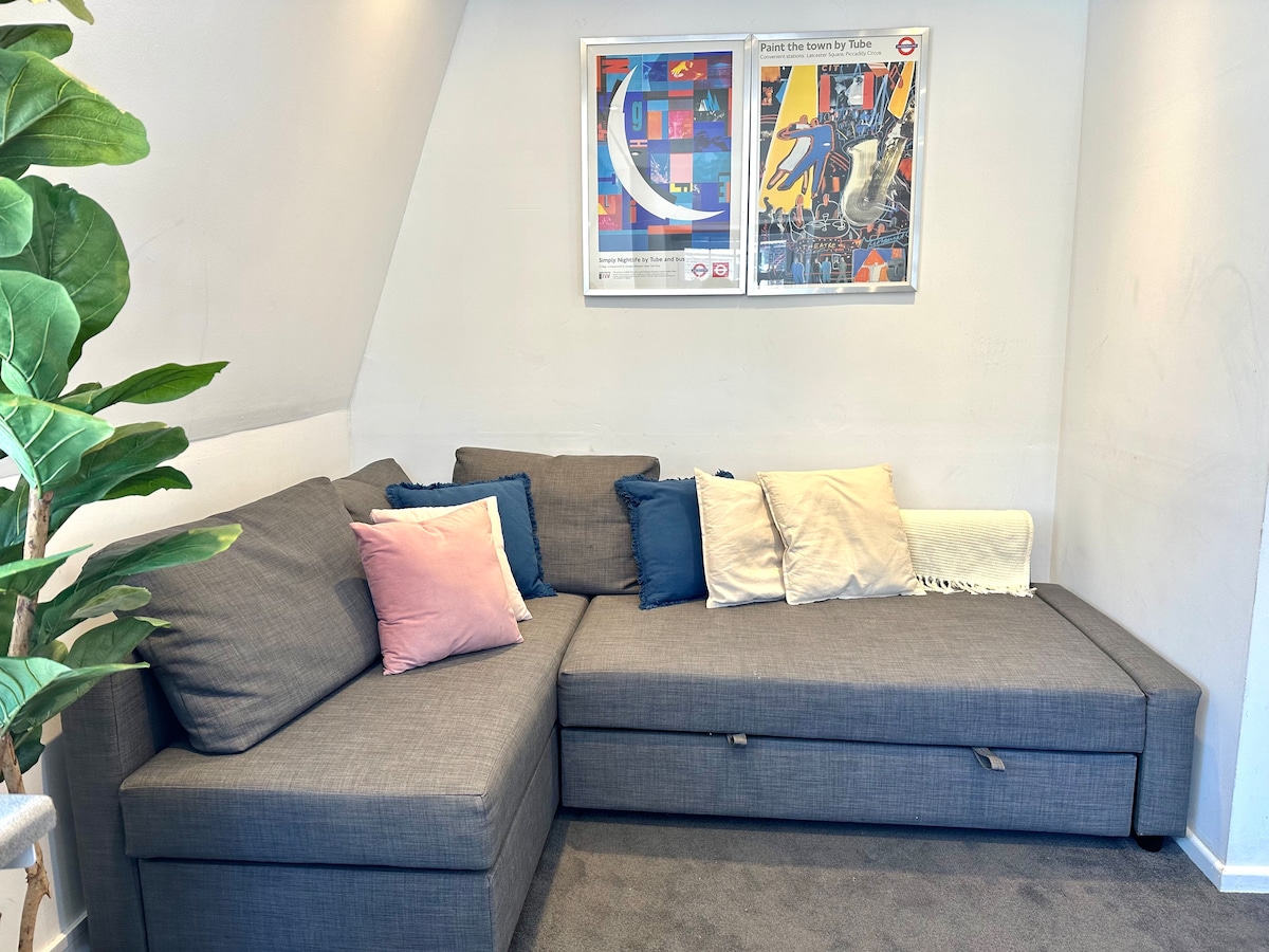 Illustration of Penthouse-View Apartments With Central Air Conditioning