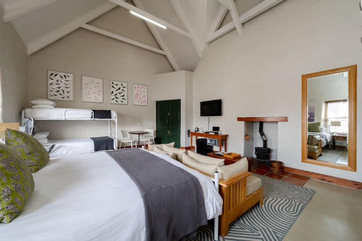 Family Adventure Pad B&b - Langebaan