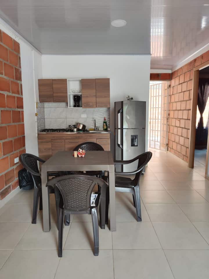 Confortable House Close To Downtown Roldanillo - Roldanillo