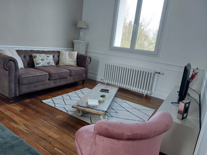 Maison Avec Jardin - 3 Chambres - Parking Gratuit - Montargis