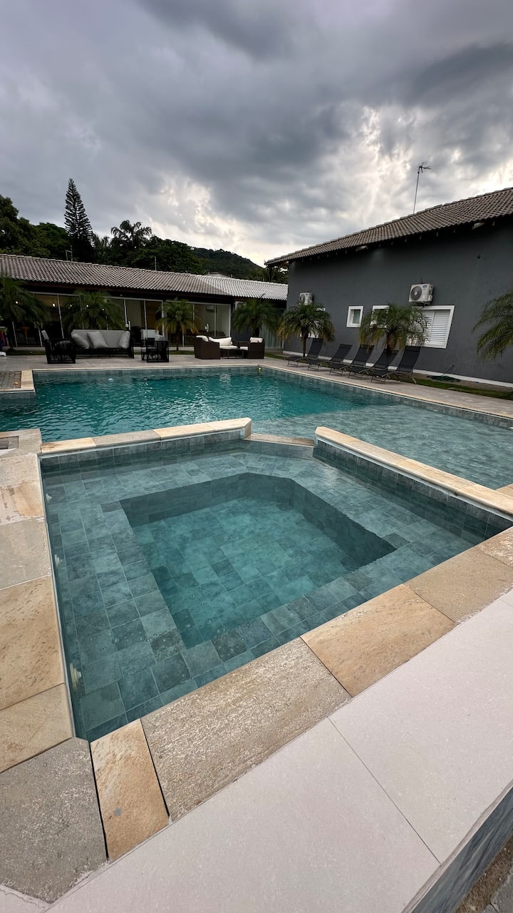 Casa Praia Pernambuco Com áRea De Lazer Completa - Guarujá