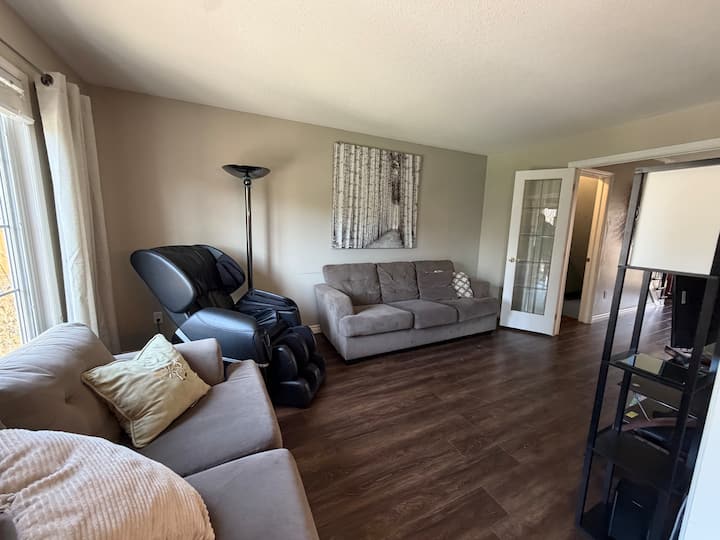 The Pine Haven Retreat | Hot Tub And Fire Pit - Belmont