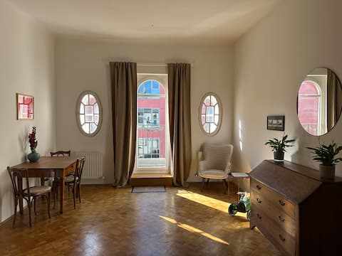 Leistungsstarkes Airbnb: Vienna Mitte Stay in Landstraße