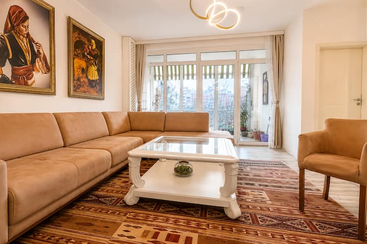 Greenside Apartment - Kosovo