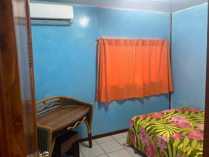 Habitación 1 equipada con aire acondicionado 