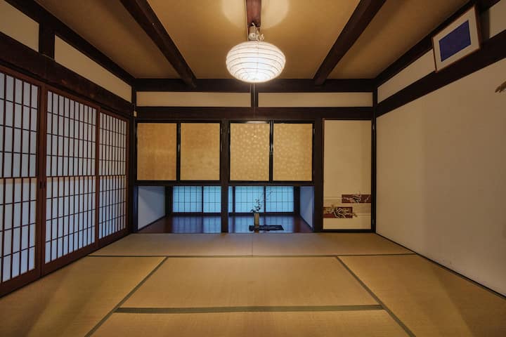 郡上八幡・下呂温泉へ車で30分圏！清流沿いバレルサウナ付き古民家貸切 - Takayama