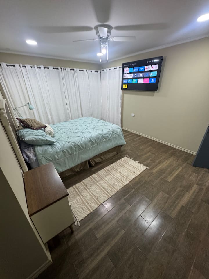 საძინებელი 1