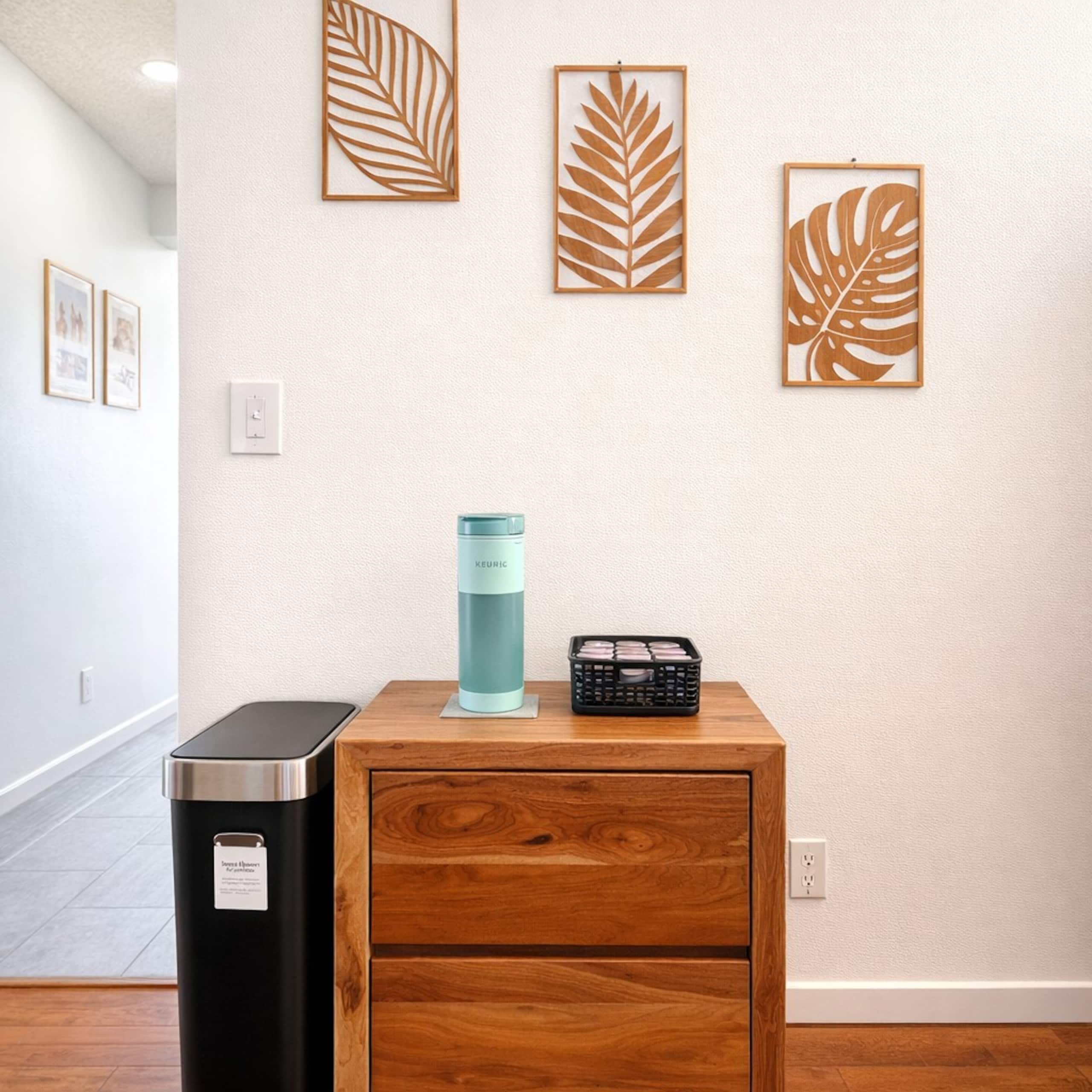Corner Condo | Near Waikiki Beach | Free Parking - Image 11