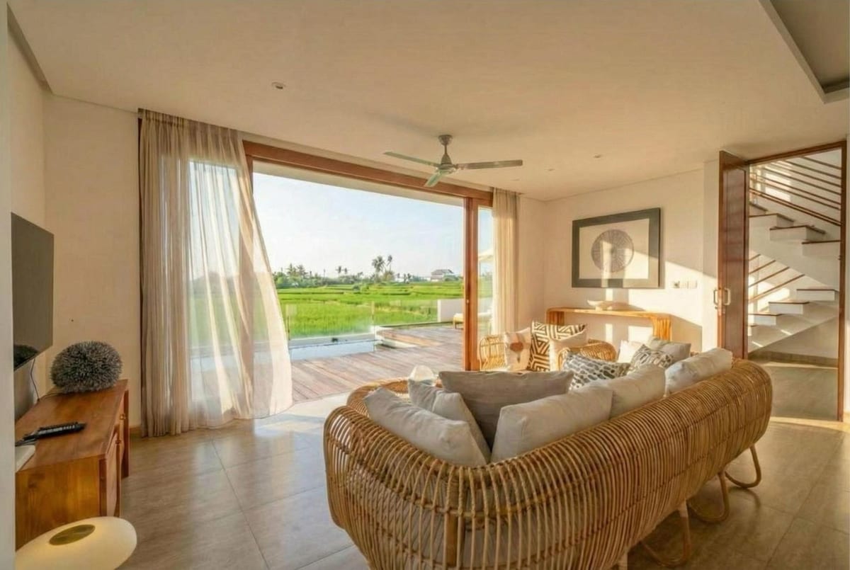 Home in Sukawati · 3 bedrooms · 4 beds · 4 baths, συγκρίσιμο Airbnb
