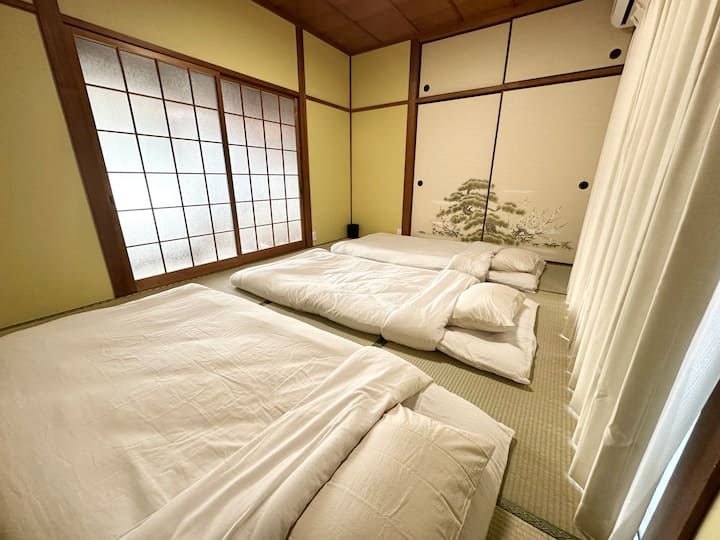 غرفة النوم 2