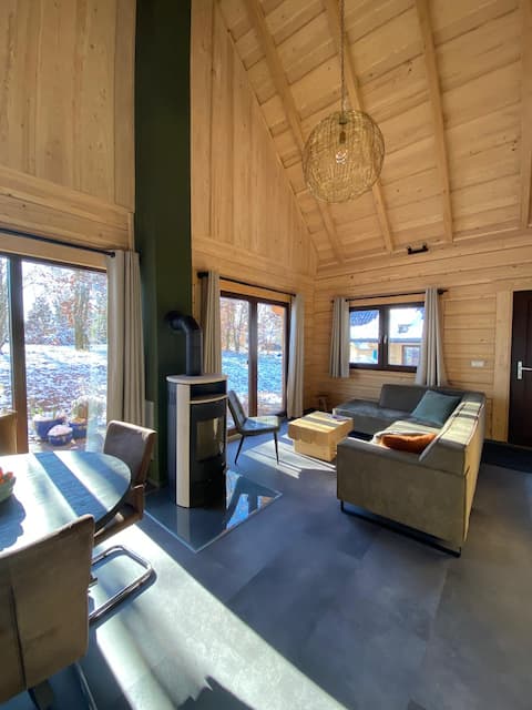 Top Airbnb: Bosnest no. 176 new home in Frankenau
