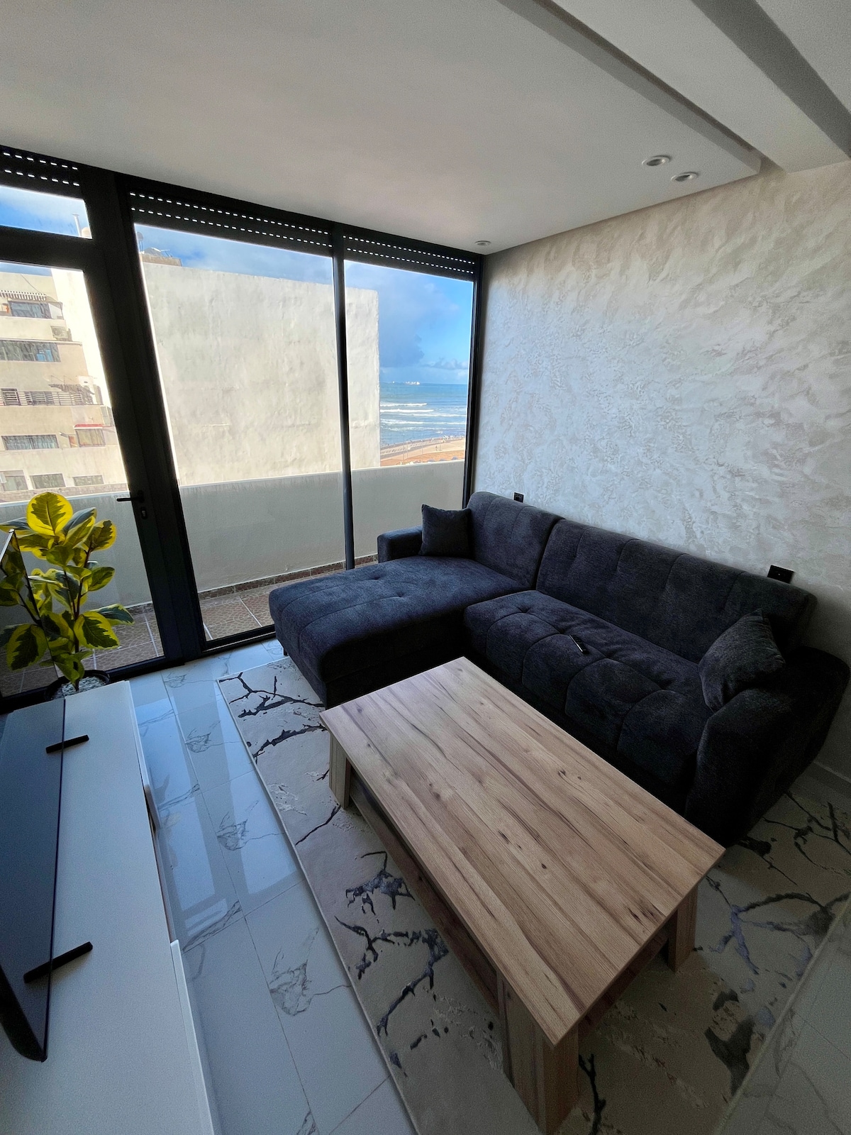 Condo in Casablanca  489  1 bedroom  1 bed  1 bath - image 2