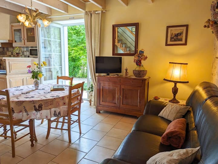 Gîte Havre De Paix En Bord De Charente-wifi-4 Pers - フランス