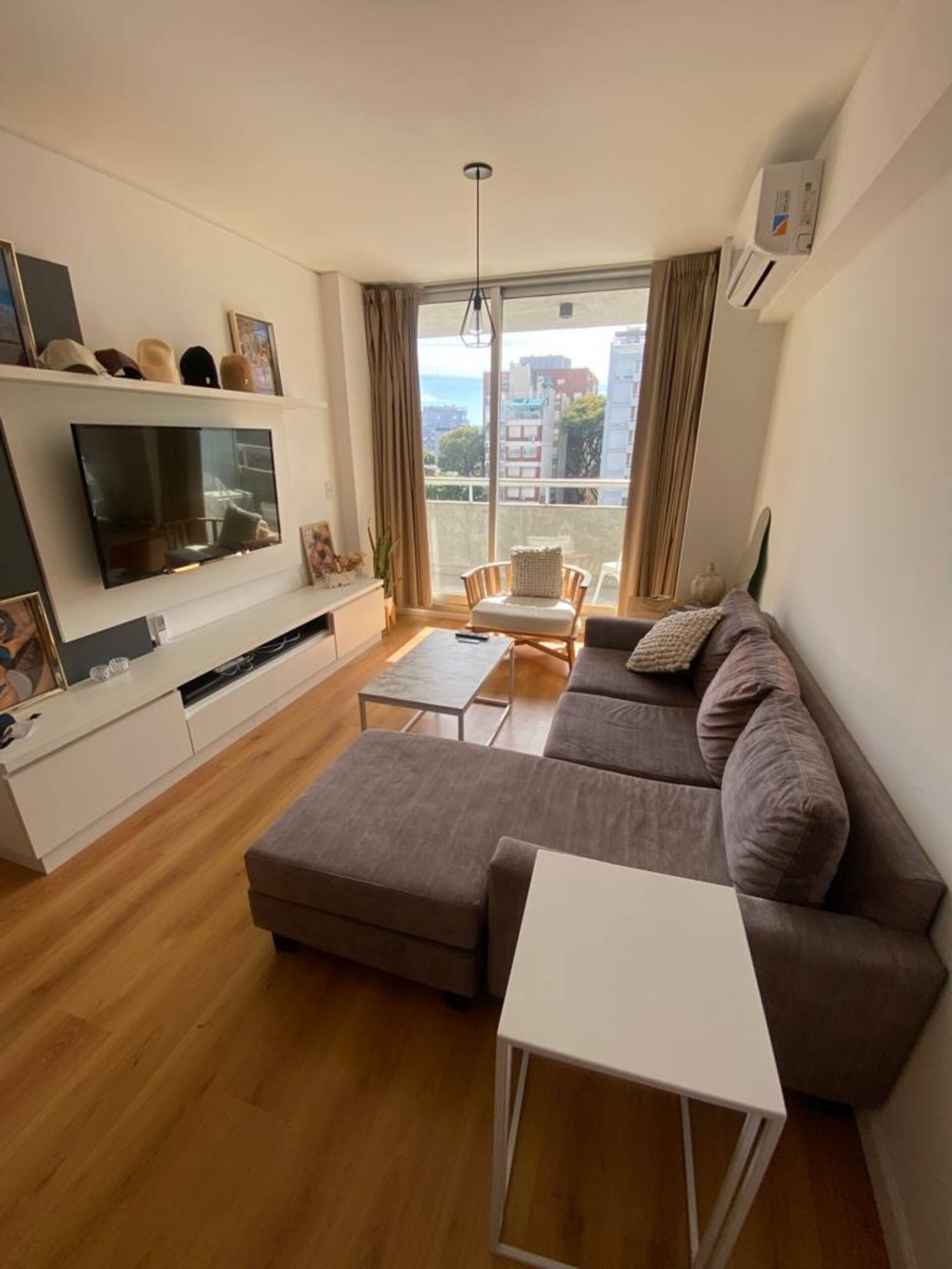 Apartamento mobiliado com 1 suíte em Chacarita