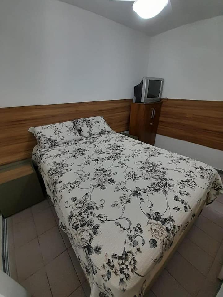 Dhomë gjumi 1