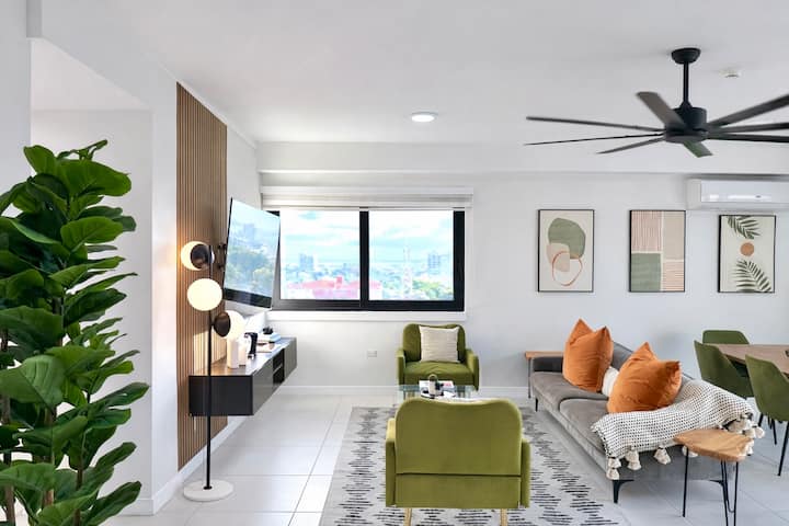 Ultimate 2br 7th Floor Condo W/stunning City Views - Kingston
