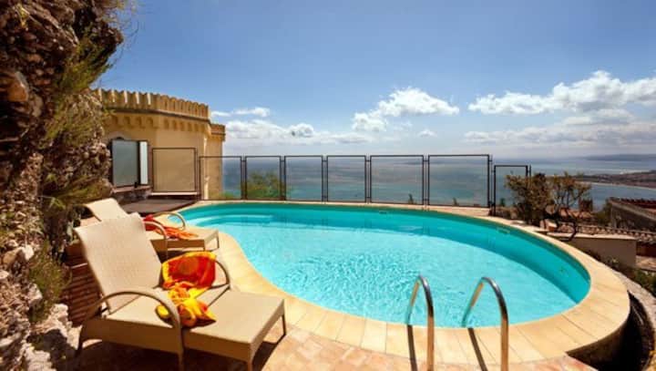 Luxury Panoramic Villa With Private Pool Taormina - Taormina