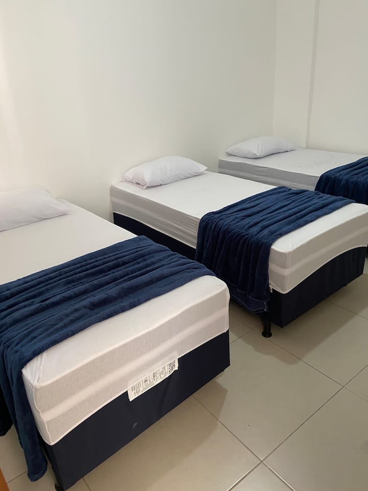 Dhomë gjumi 2