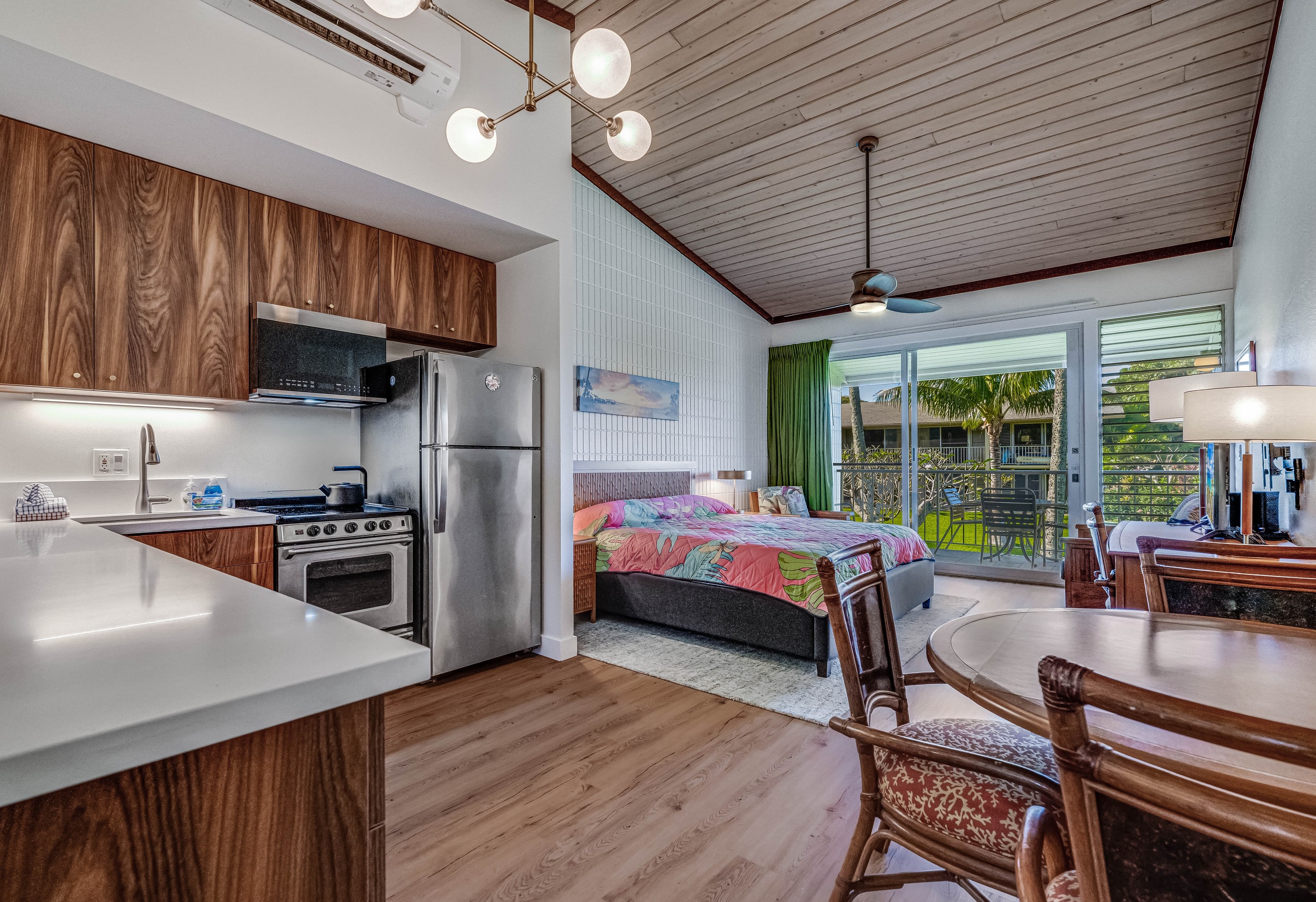 Peaceful oceanfront resort tropical studio with AC - Photo 33