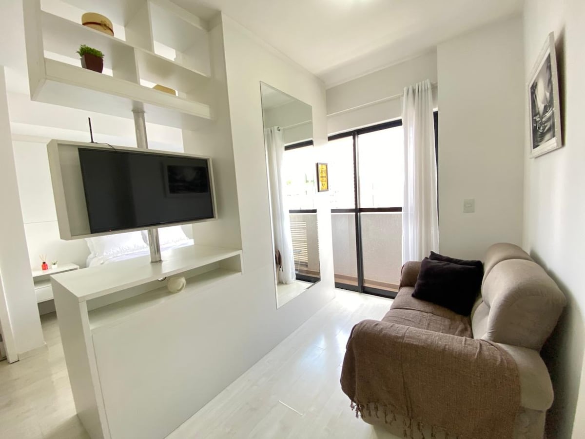 Anúncio popular: Studio in front of the Estação Shopping Mall | Pool em Centro