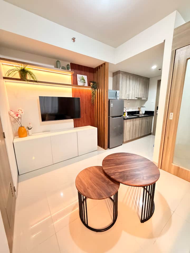 Tahanan | Your Cozy Home Abroad - Pasay