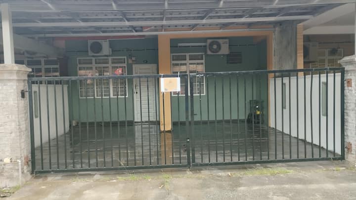 Homestay D'cahaya Pasak Indah - Kota Tinggi