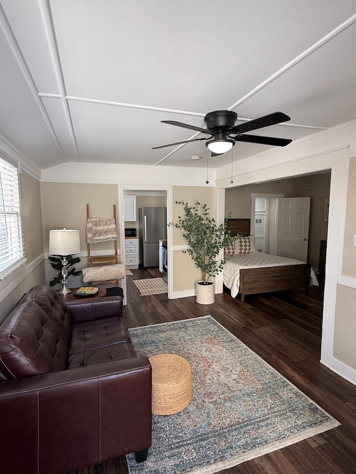 Bungalow Studio W/ Jacuzzi + Fire Pit + Bbq - Beaumont, CA