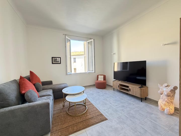Appartement Lumineux à 5 Min De La Plage - L'Île-Rousse