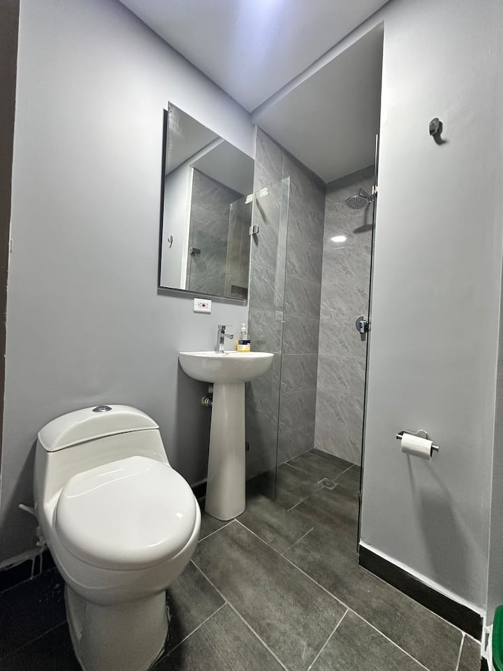Suite Familiar 4 Personas - Medellín