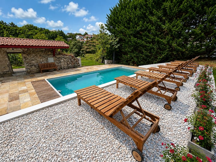 (05-mendi) T2 Terrasse - Résidence Avec Piscine - Biarritz