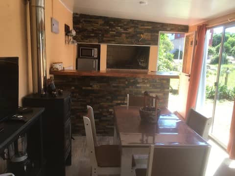Popular Airbnb listing: Apartment one and a half blocks from the beach in Playa Hermosa