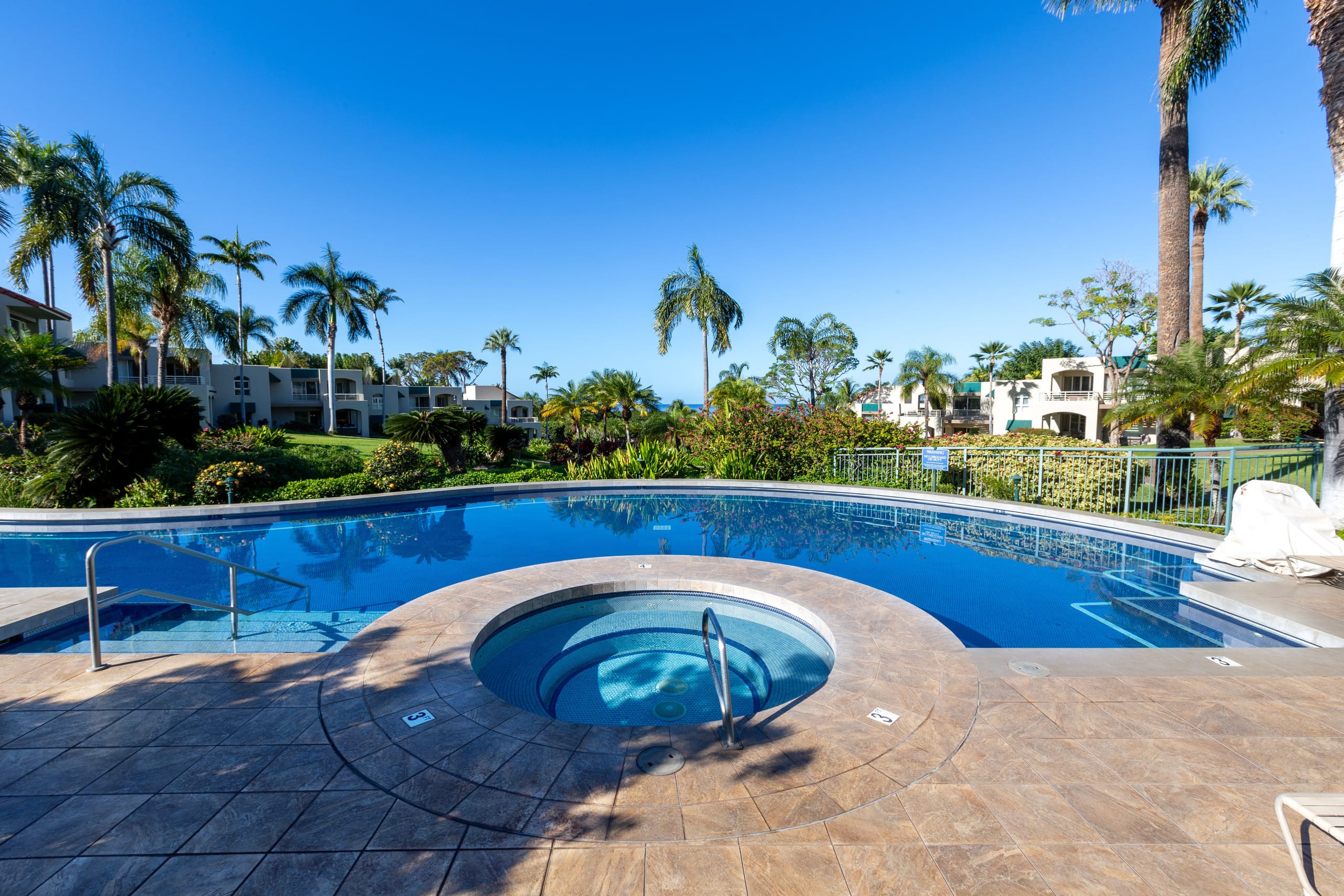 Condo in Wailea · ★5.0 · 1 bedroom · 2 beds · 2 private baths - Image 29