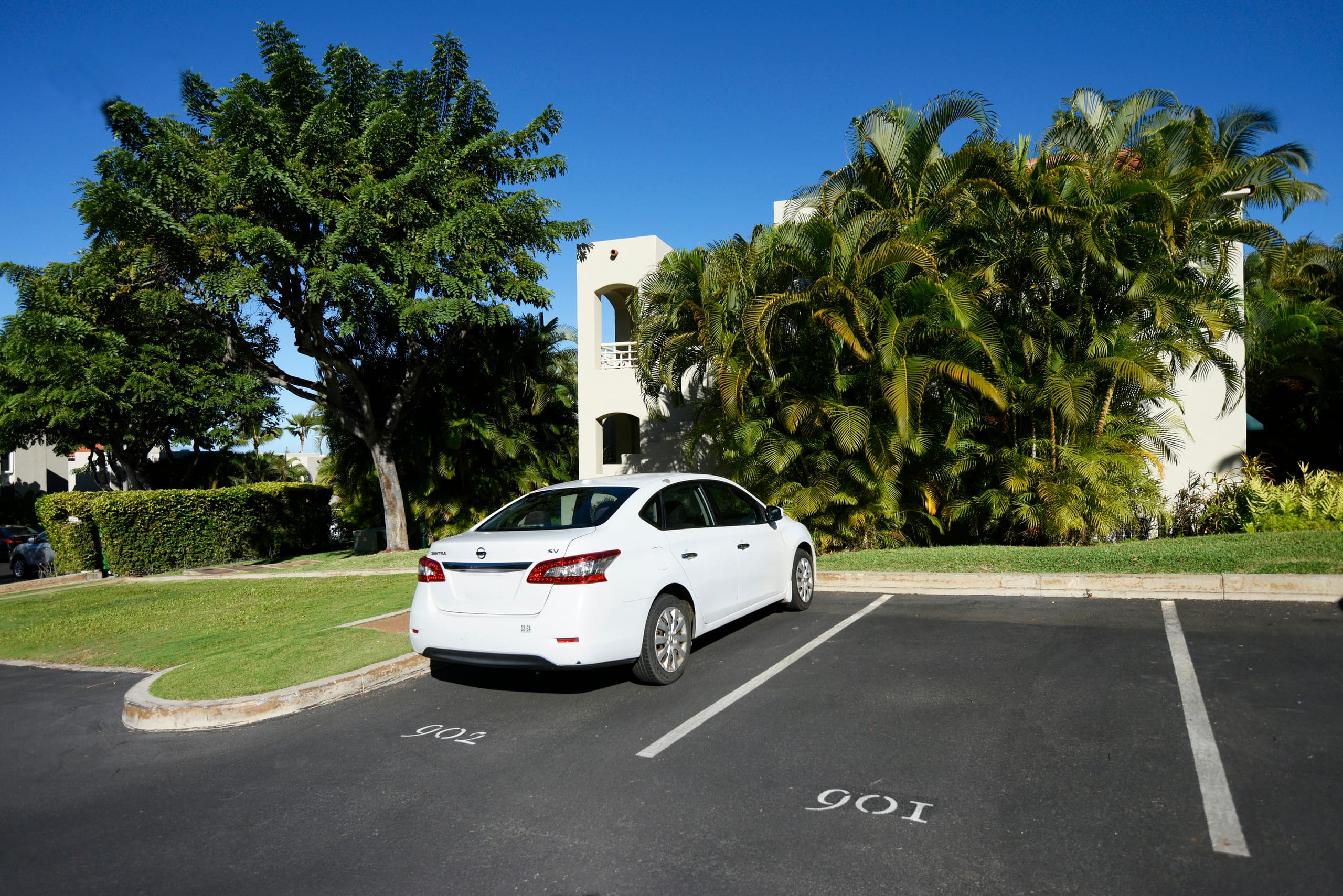 Condo in Wailea · ★5.0 · 1 bedroom · 2 beds · 2 private baths - Image 22
