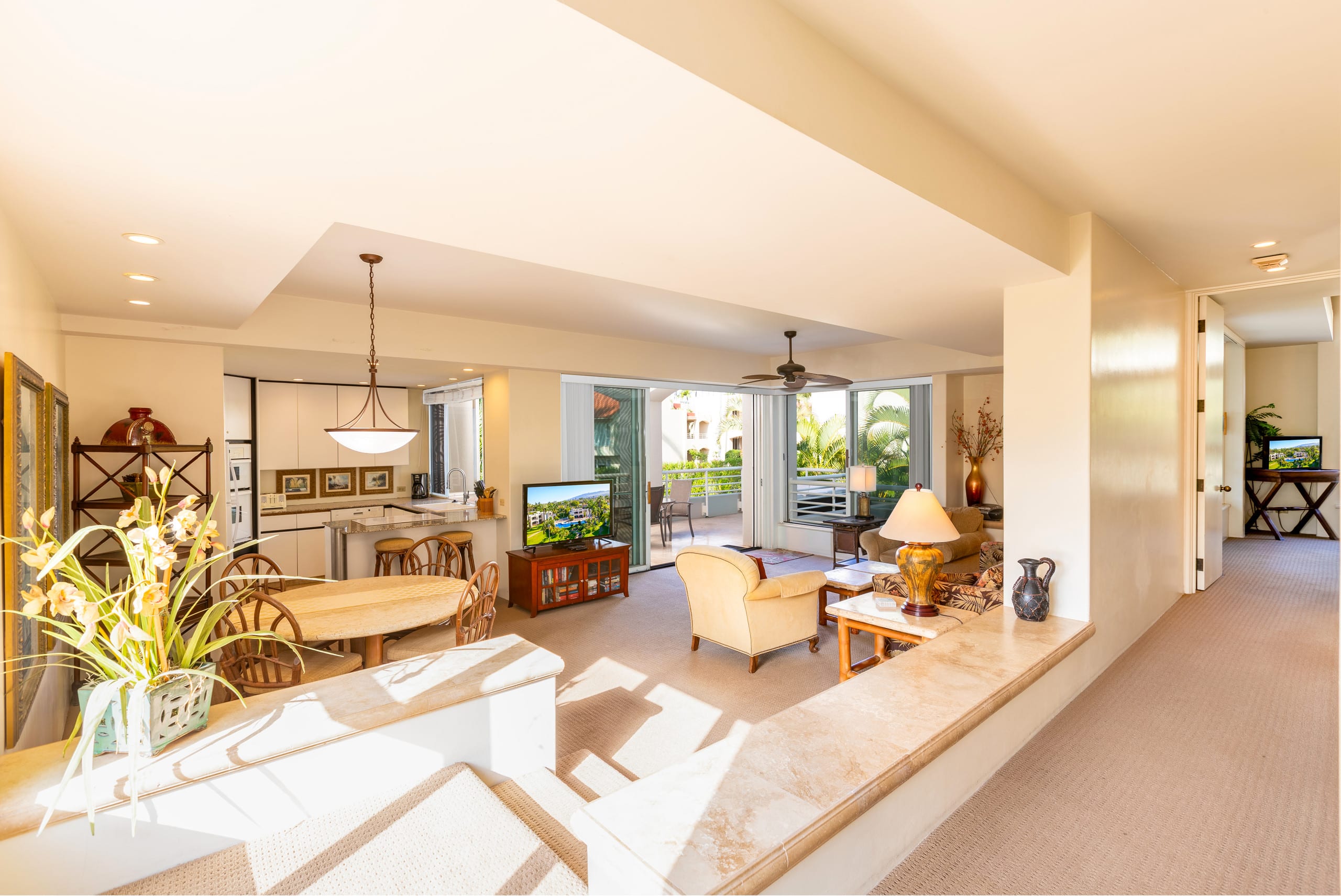 Condo in Wailea · ★5.0 · 1 bedroom · 2 beds · 2 private baths - Image 9