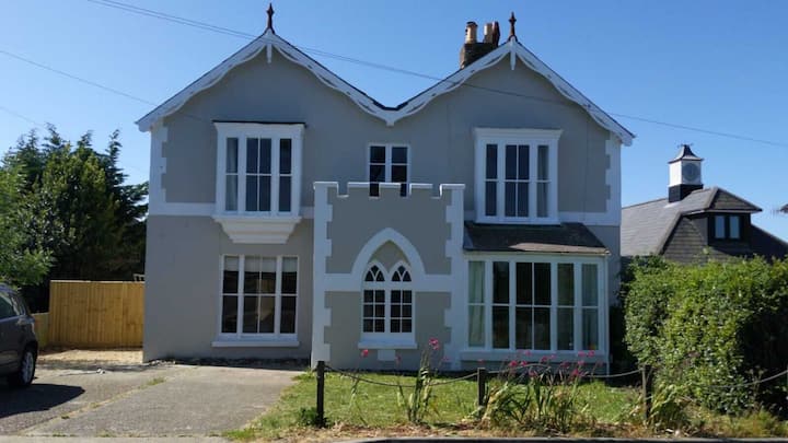 Victorian Waterside Villa - Lymington